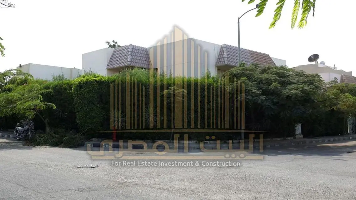 Luxury Villa for Rent with Stunning Lake View