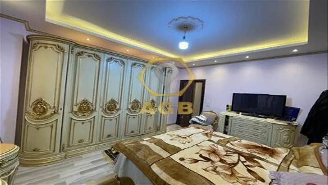 فيلا فاخرة في قلب مدينة 213
