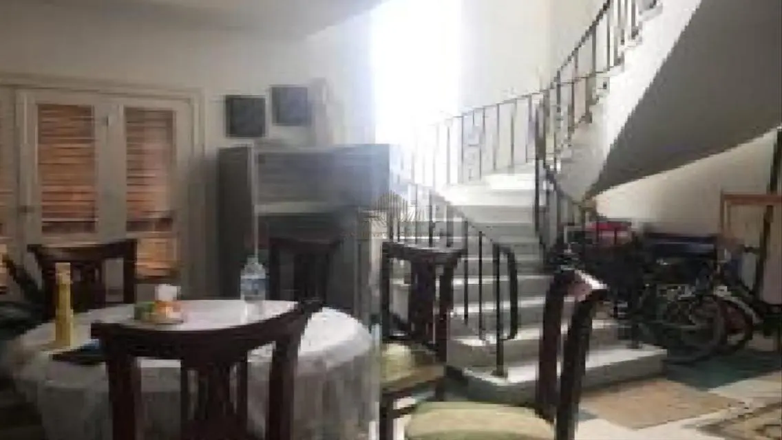شقة فاخرة للبيع بمساحة واسعة