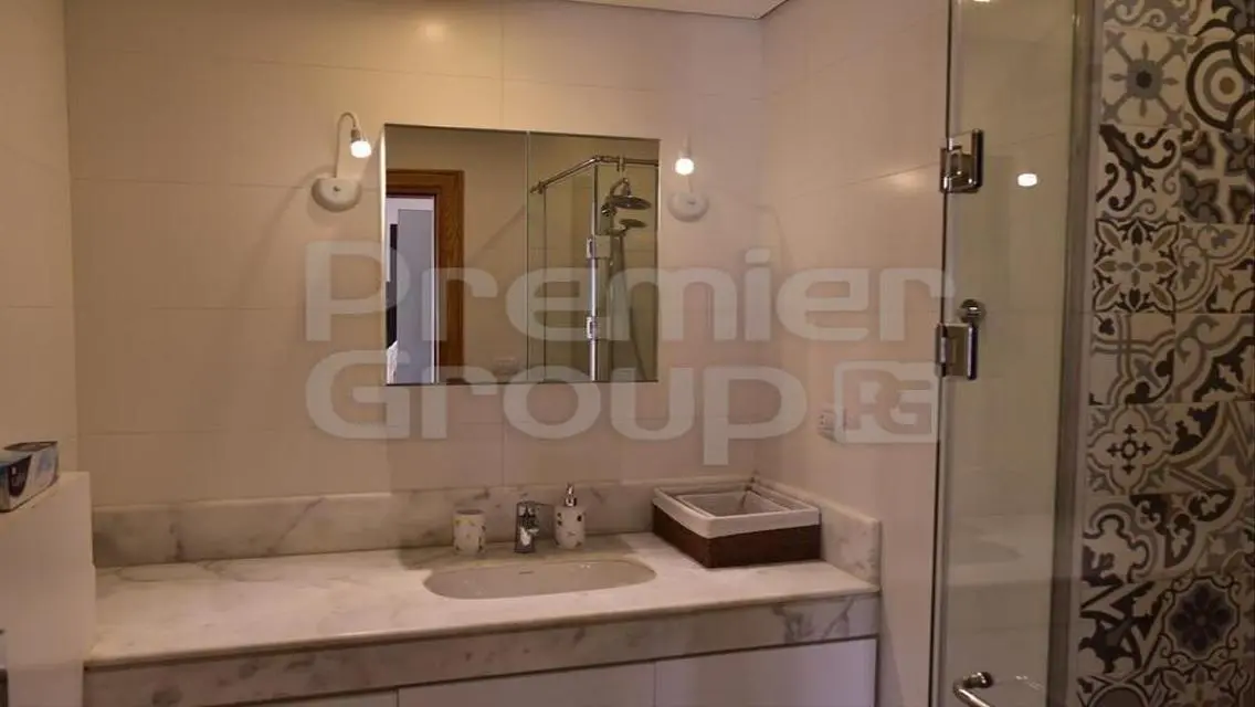 Luxurious Apartment with Full Amenities in a Prime Location