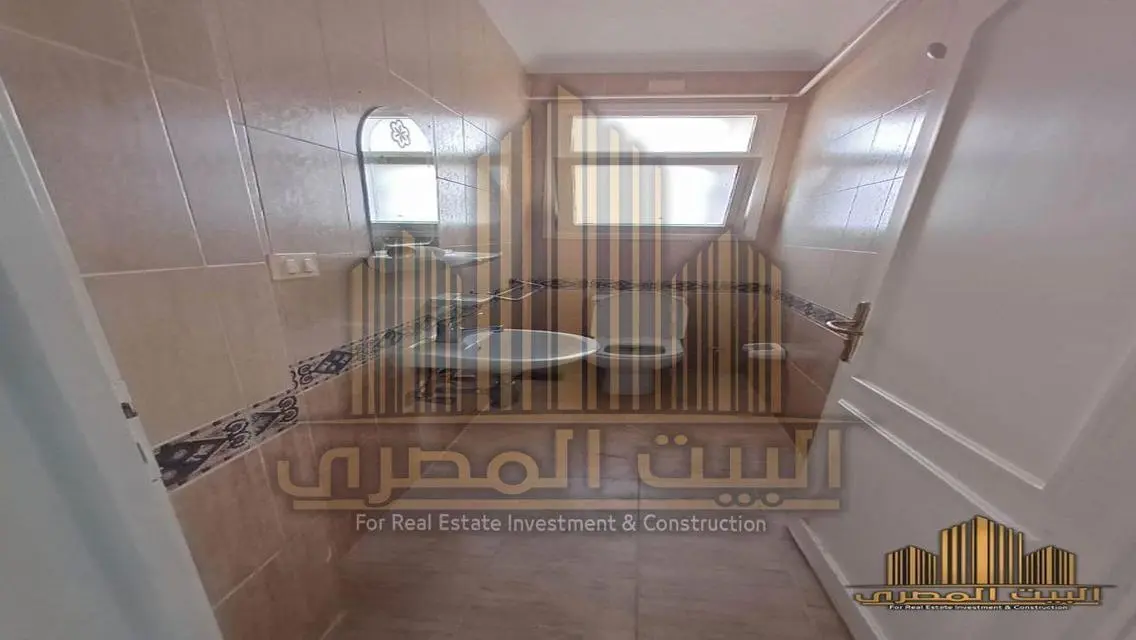 شقة فاخرة 3 غرف نوم بمساحة كبيرة وإطلالة رائعة
