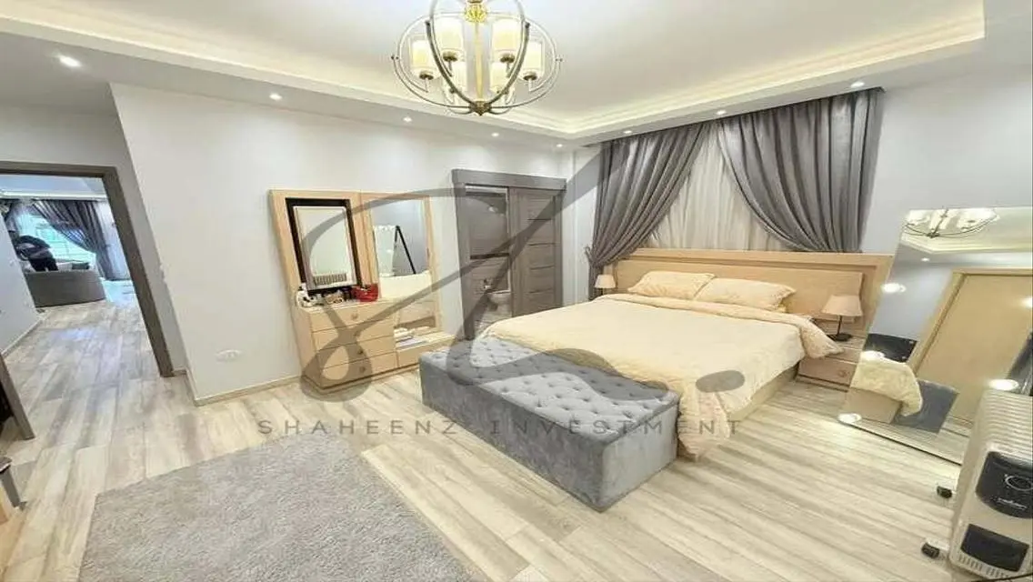 شقة فاخرة جاهزة للسكن مع حديقة ومسبح خاص
