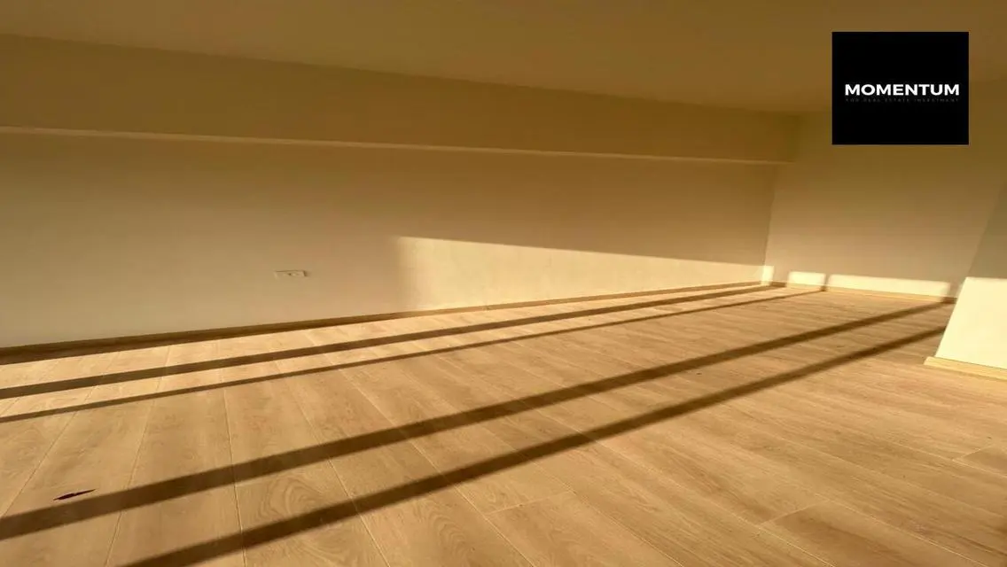 Luxury Apartment 200 sqm with Terrace and Security Guard