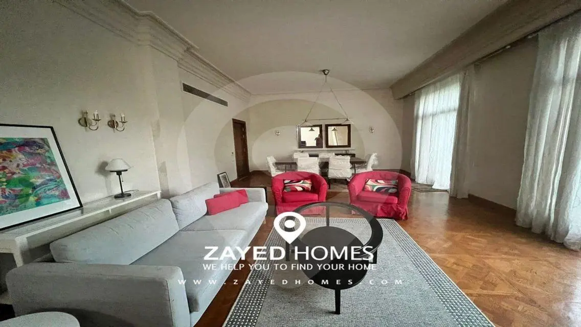 Luxury Villa for Sale - 340 Meters in the Heart of the City