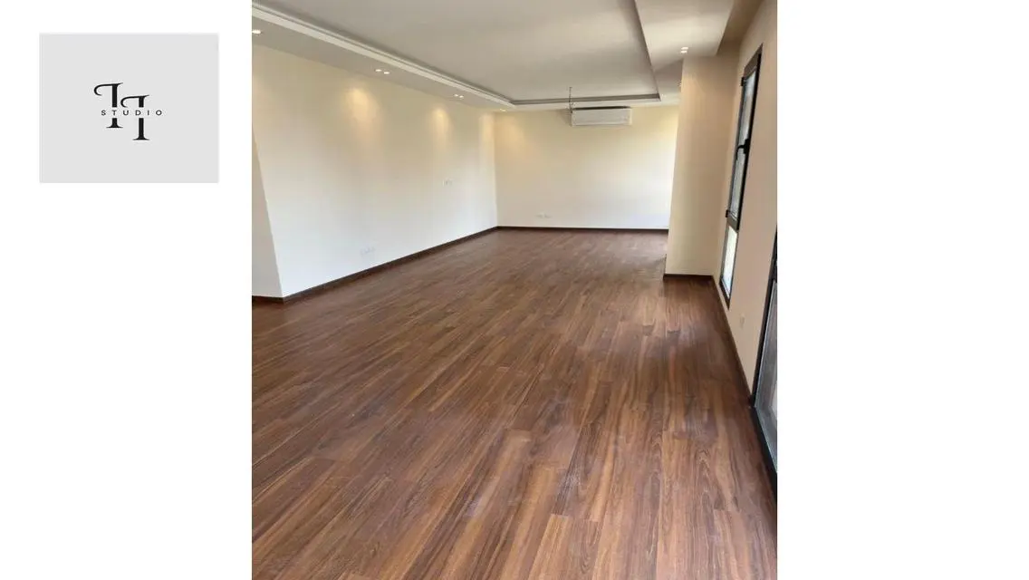 Luxury Apartment with 330 sqm, Balcony, and Shared Pool