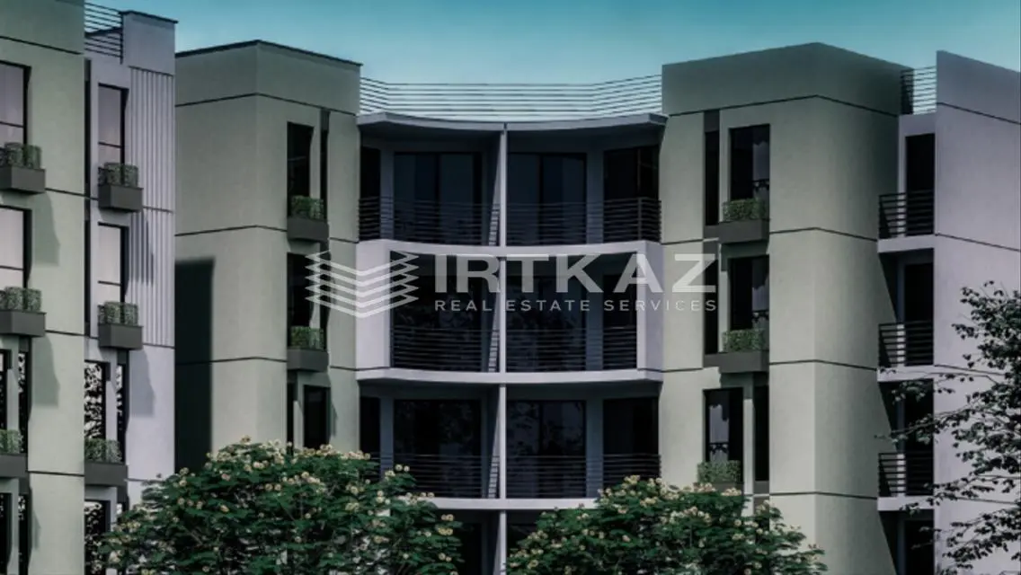 أرض على بعد 200 متر من بحيرة في إيزولا شيراتون