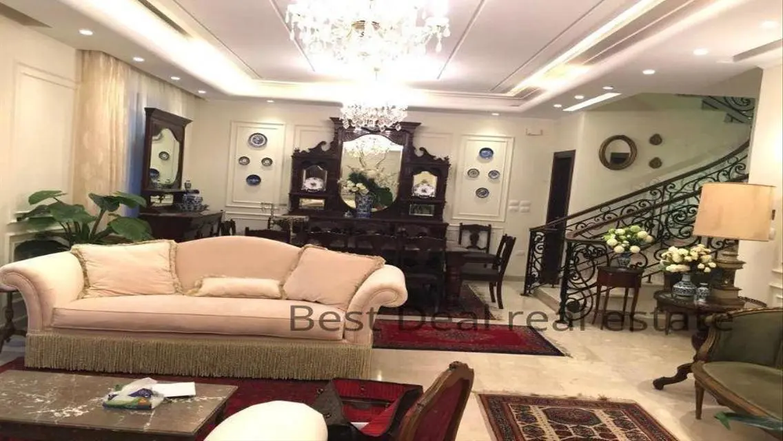 Best Real Estate Deal - 5 Apartments at Great Prices
