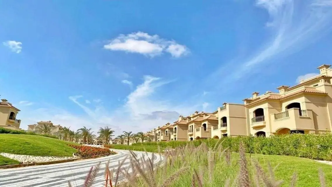Luxury Villa for Sale in La Vista City 5