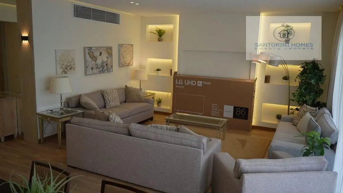 Luxury Apartment for Rent in Santorini