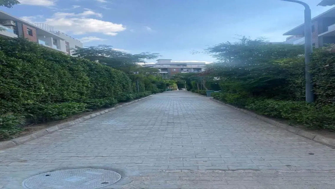 Luxury Apartment in Zayed Regency Compound - 189 m² with Stunning Views