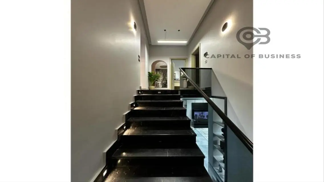 Luxury Apartment of 150 sqm in the Heart of the City