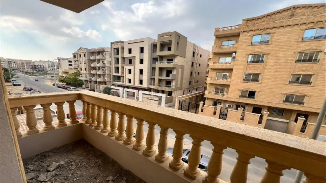 شقة فاخرة للبيع بمساحة متر