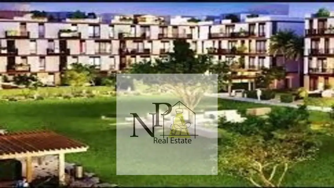 Luxury Apartment with Private Garden in the Heart of the City