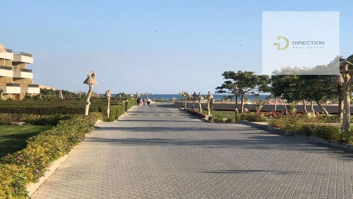 شقة فاخرة للبيع بمساحة واسعة وإطلالات خلابة