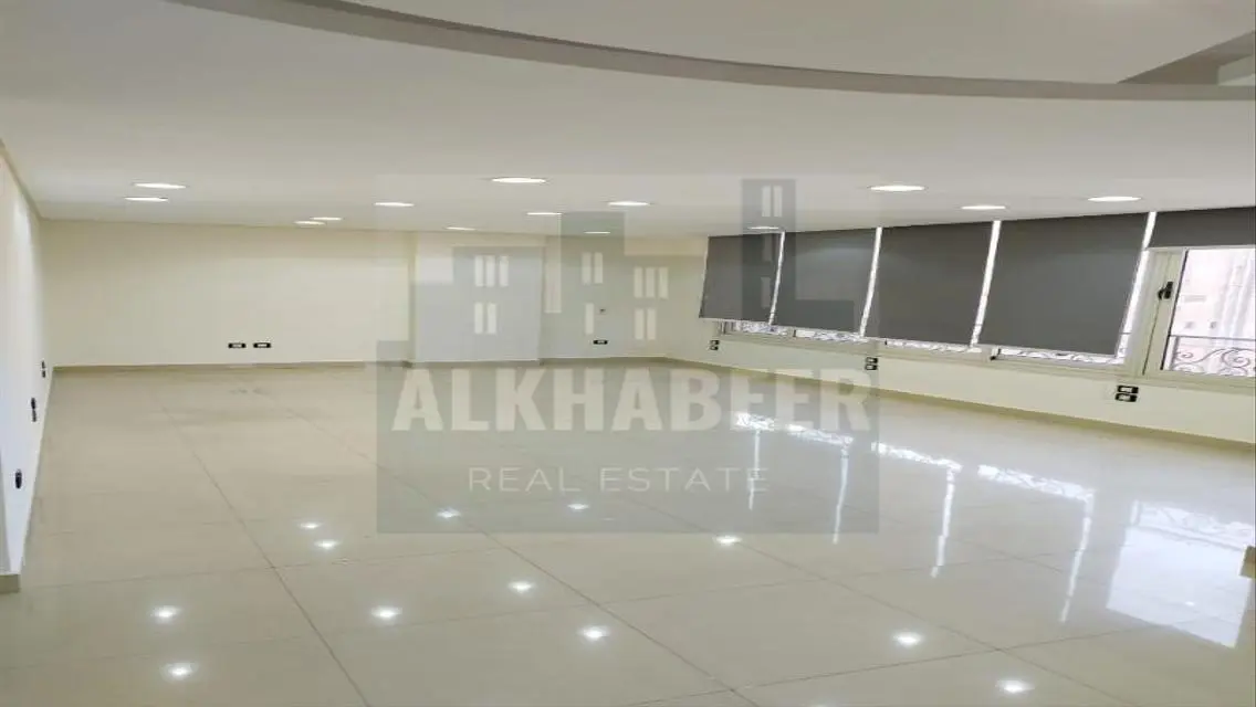 شقة ساحرة للإيجار بمساحة 180 متر