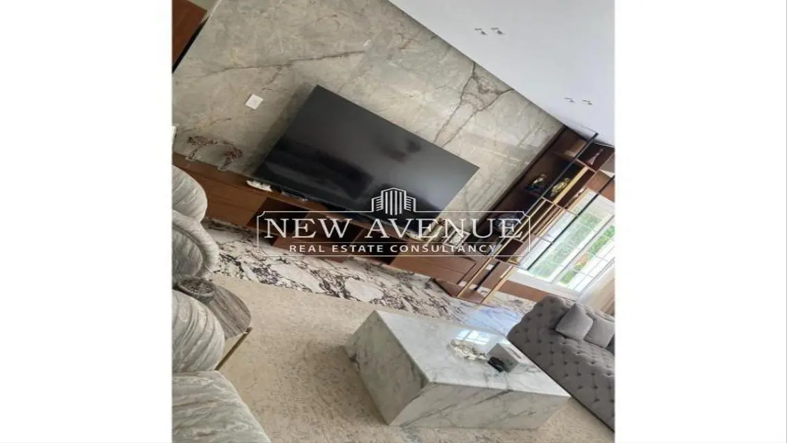 Luxury Triple Play Apartment with Stunning View