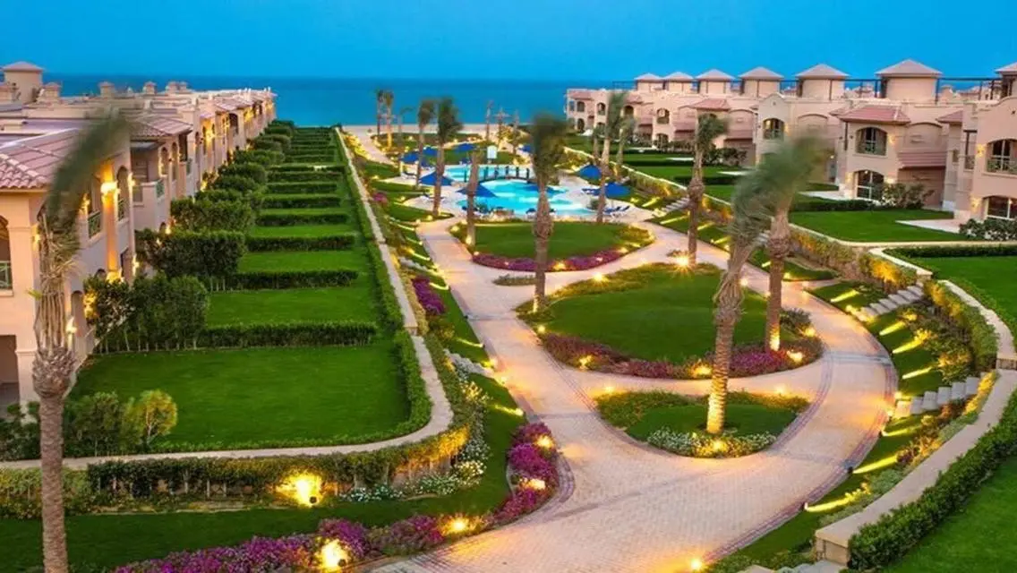 Luxury Apartment with Private Garden and Shared Pool
