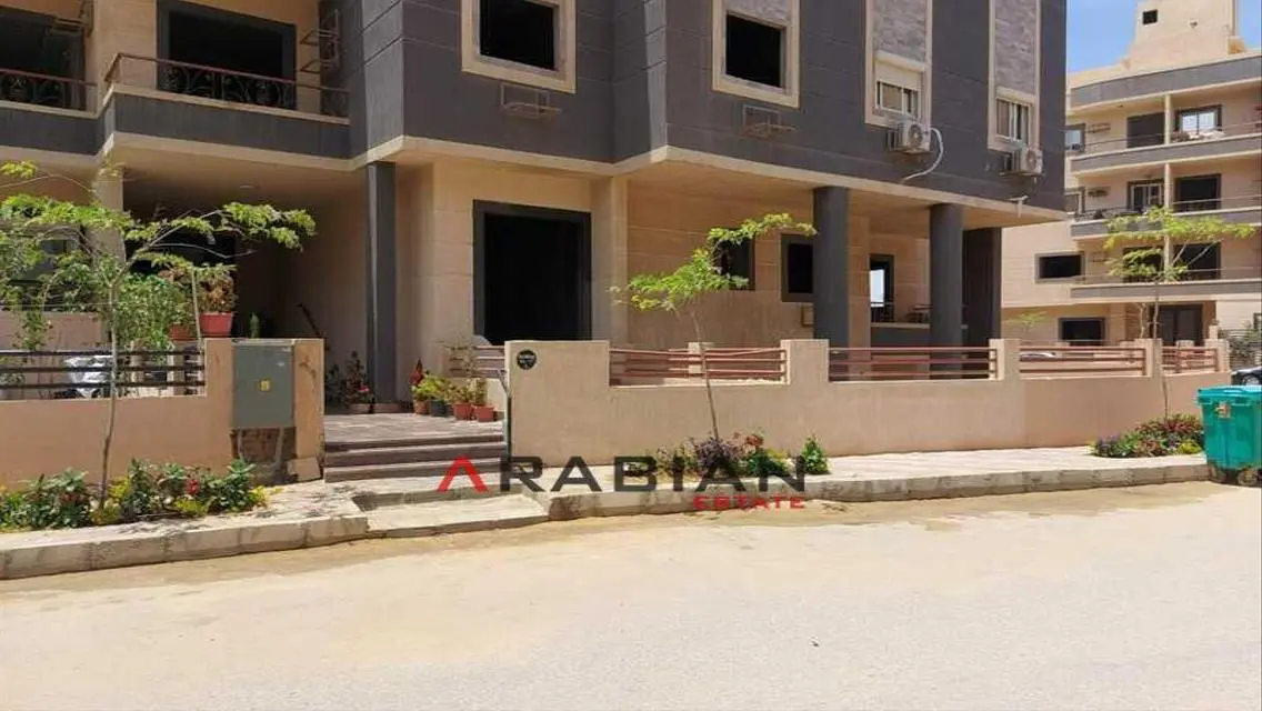 شقة فاخرة بمساحة واسعة مع إطلالة رائعة