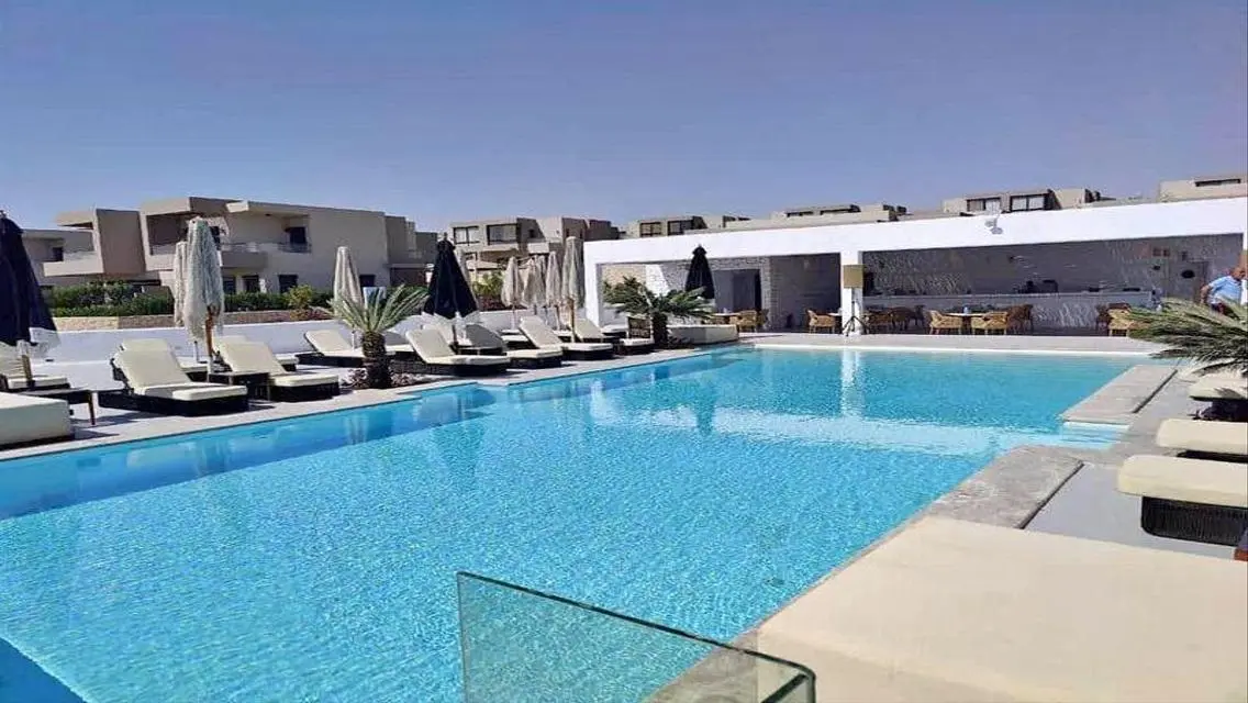 Luxury Apartment with Private Garden and Pool