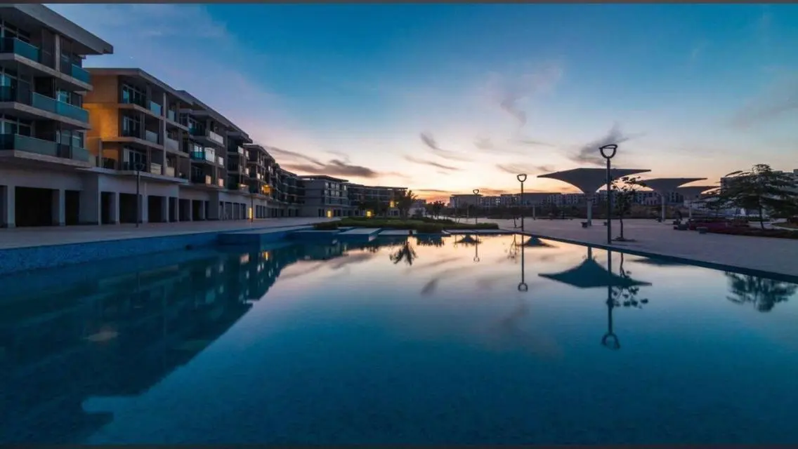 Luxury Apartment with Top Amenities in Heart of the City