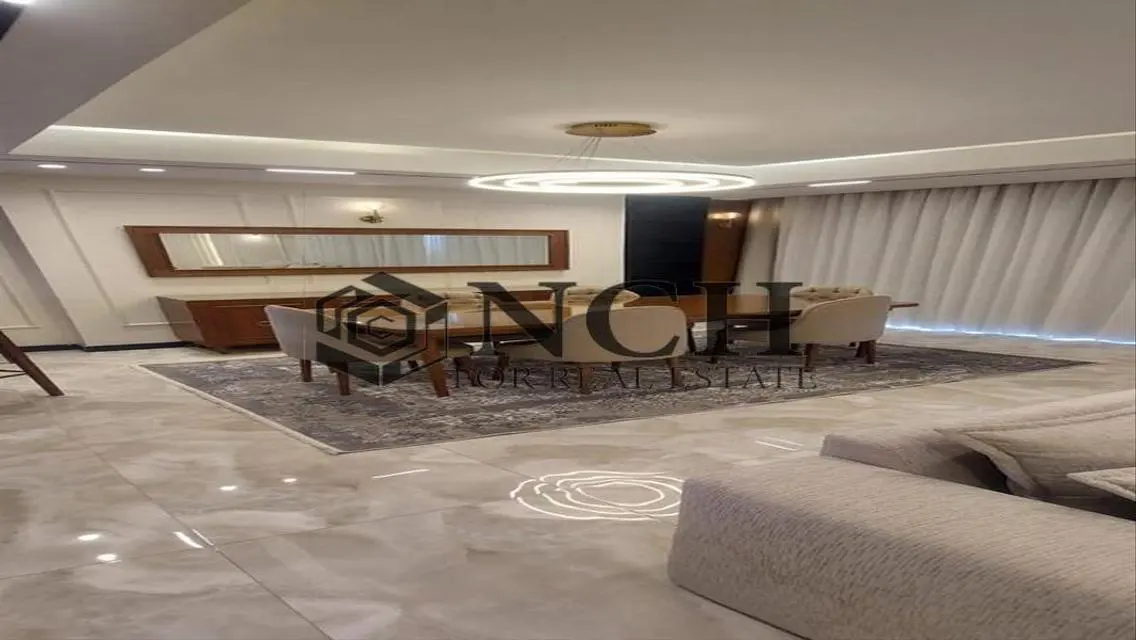Luxurious Villa with Private Pool and Spacious Garden