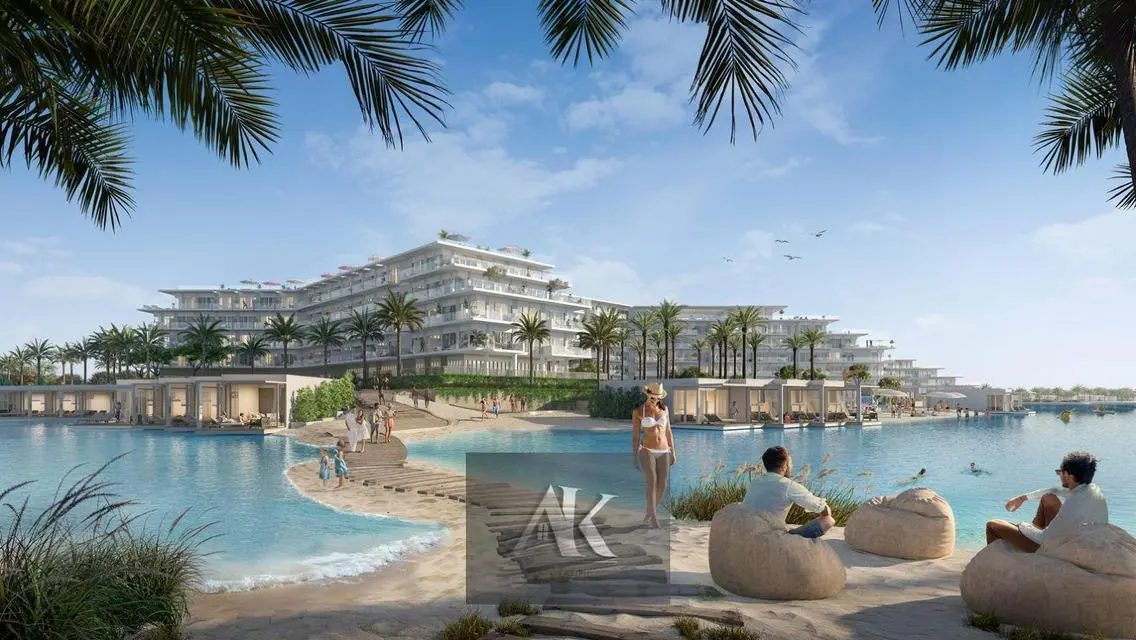 Luxury Beach Apartment - 282
