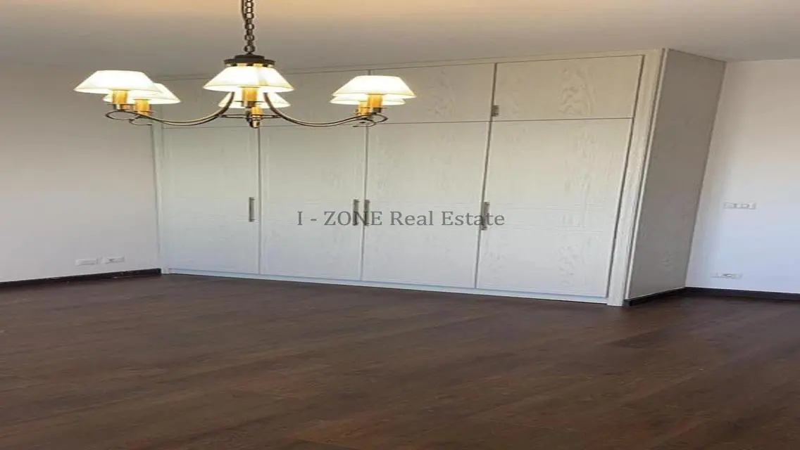Luxury Apartment for Sale in I Zone for 100000 EGP