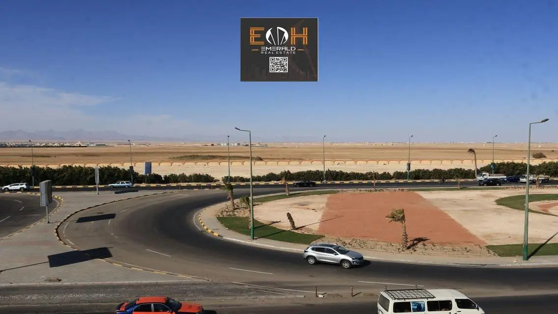 Luxury Apartment of 1600 sqm - 2 Bedrooms