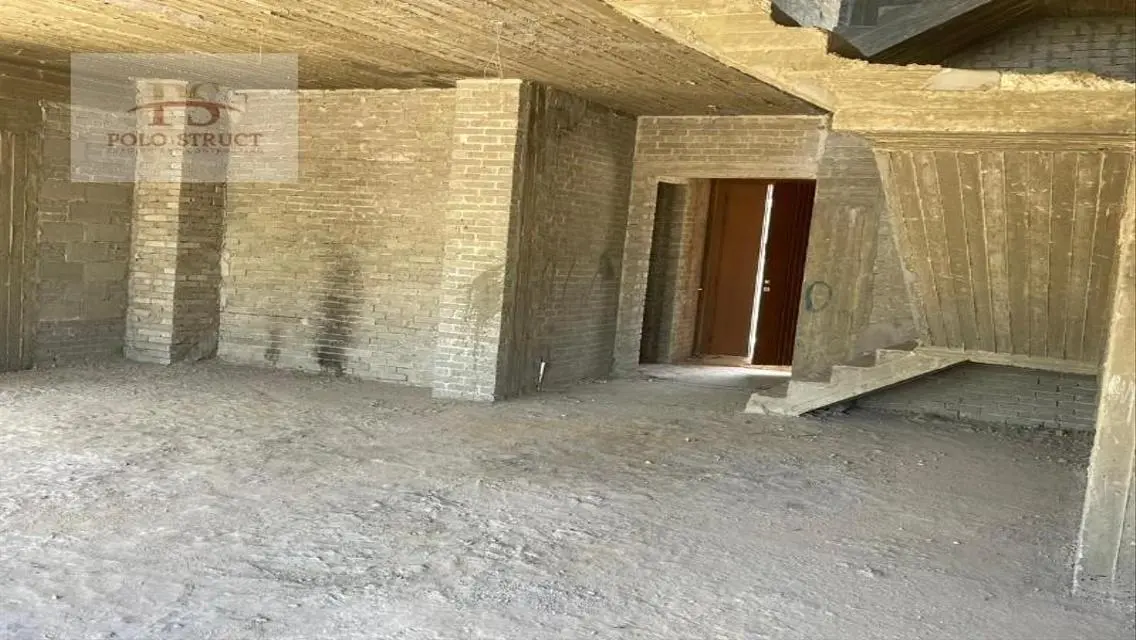 for sale Middle Town House Type287m- Semi-Finished