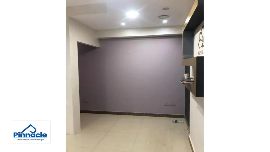 Office for sale in Silver Star - 135 m