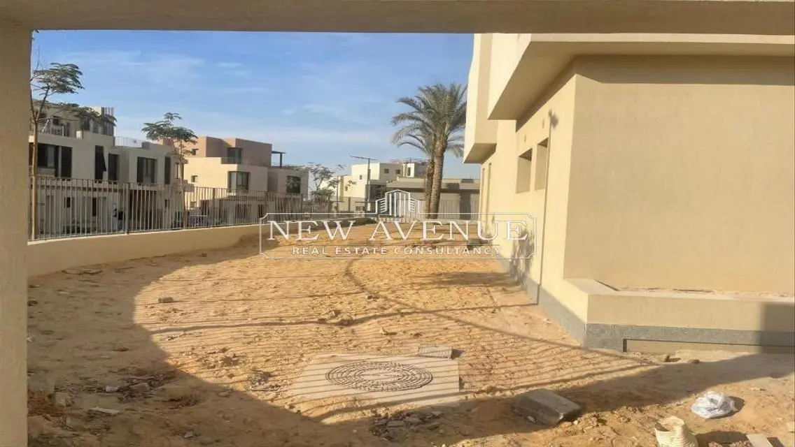 موقع مميز بحري - سوديك إيست - توين هاوس للبيع