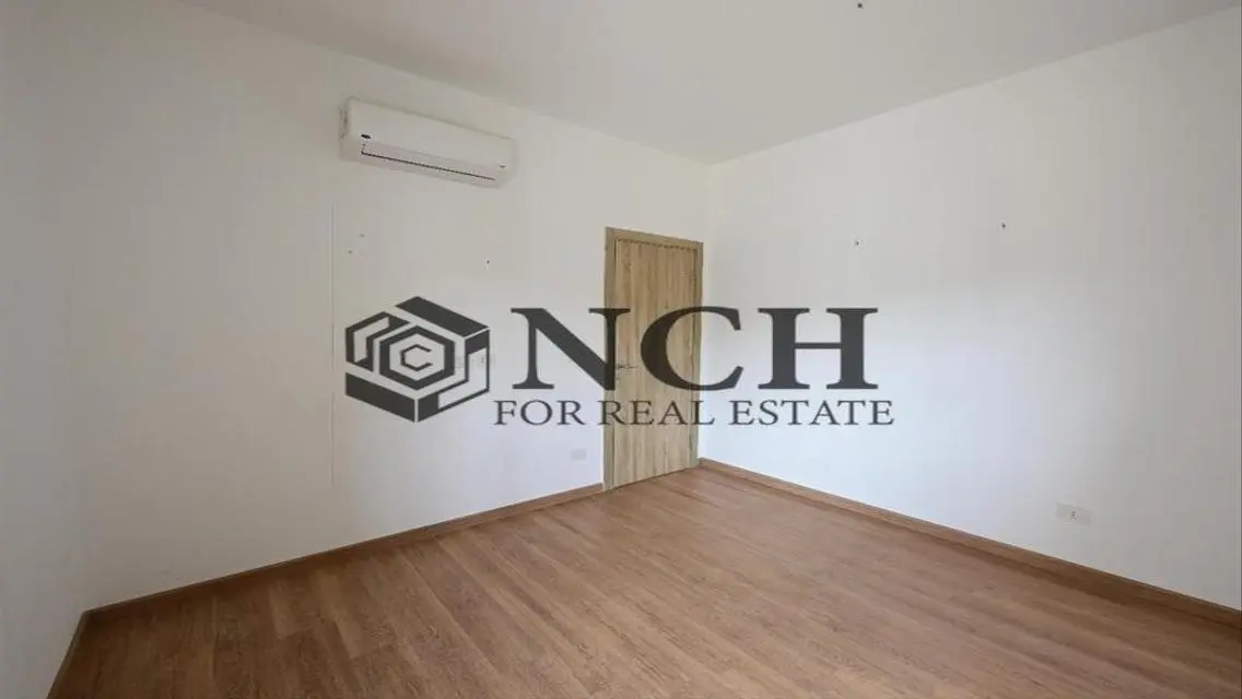 LUXURIOUS PENTHOUSE 160M FOR RENT IN ALMARASSEM