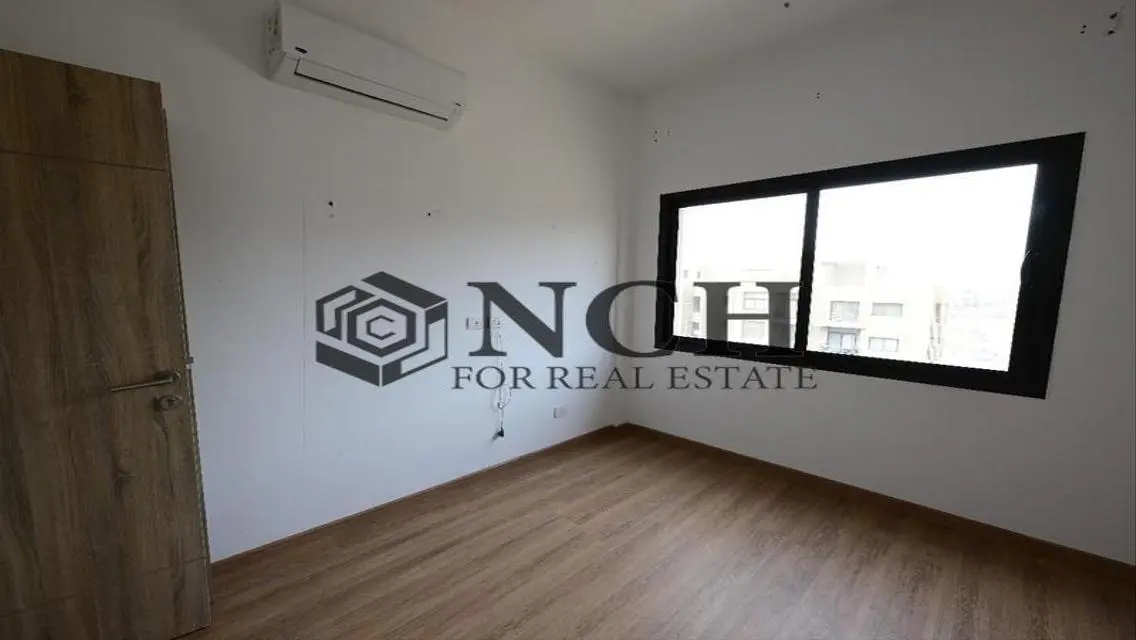 LUXURIOUS PENTHOUSE 160M FOR RENT IN ALMARASSEM
