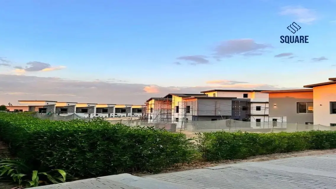 فيلا رائعة للبيع بمساحة واسعة ووسائل راحة فاخرة