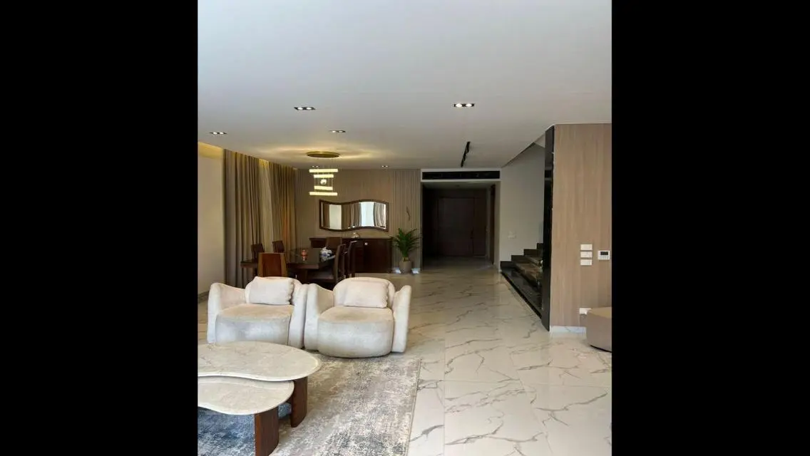 Luxury Villa with Private Garden and Pool