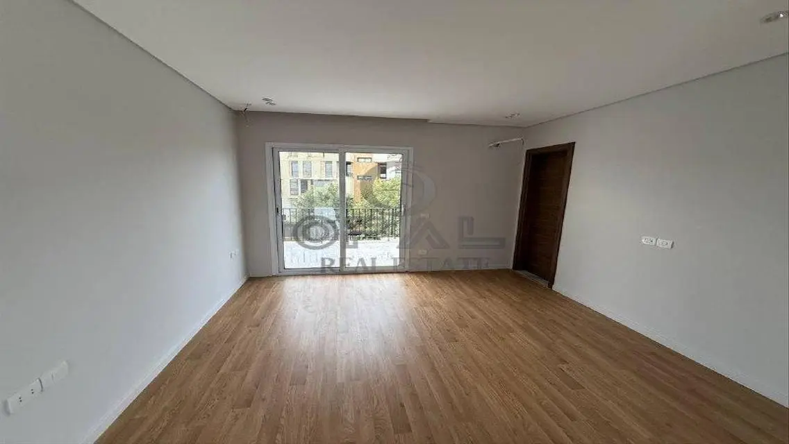 Townhouse for Rent in Westown Beverly Hills