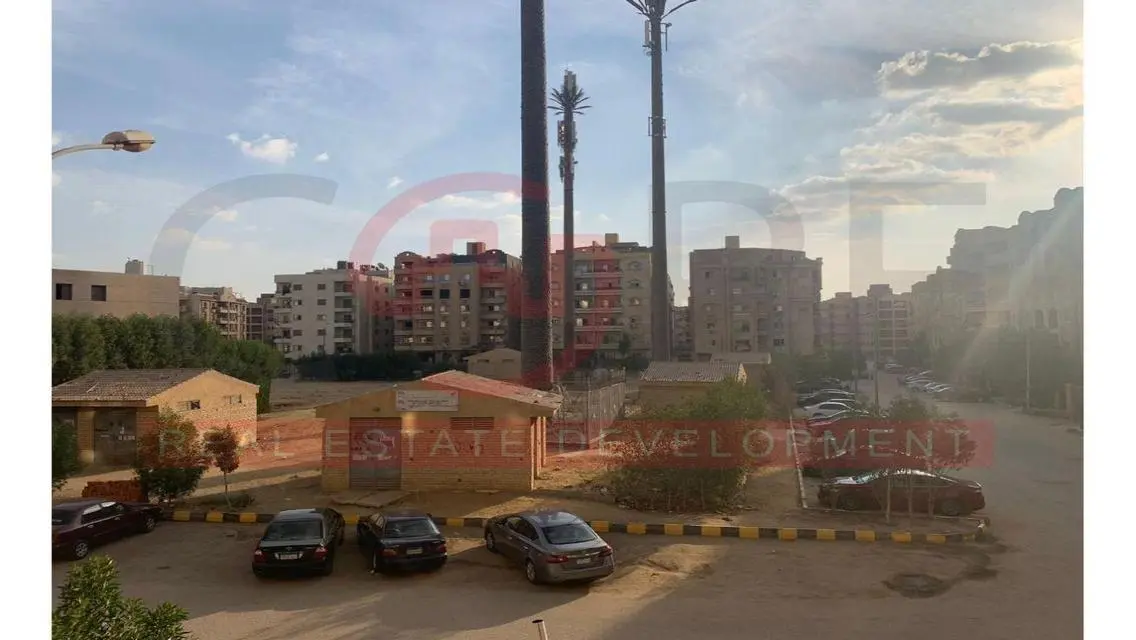 شقة فاخرة بمساحة 140 متر للبيع بMSA