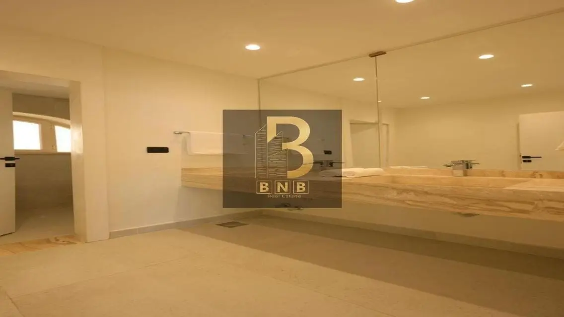 Luxury Apartment for Sale in Zone 34