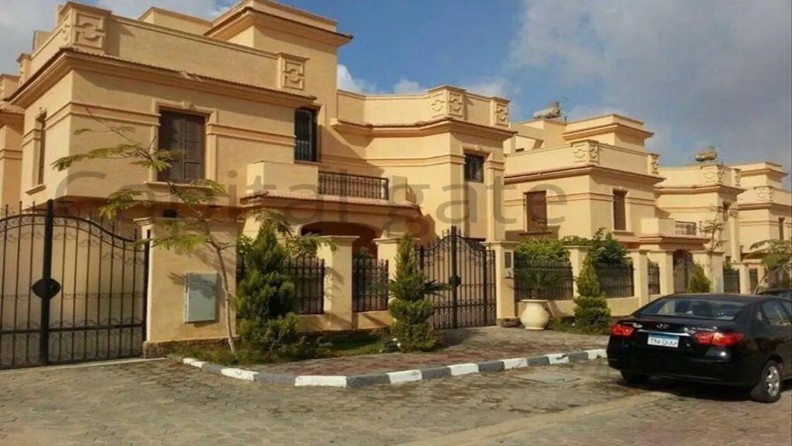 فيلا فاخرة للبيع تحتوي على جميع وسائل الراحة