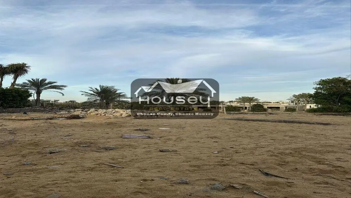 First row - with Garden - Villa - for immediate sale - Katameya Dunes