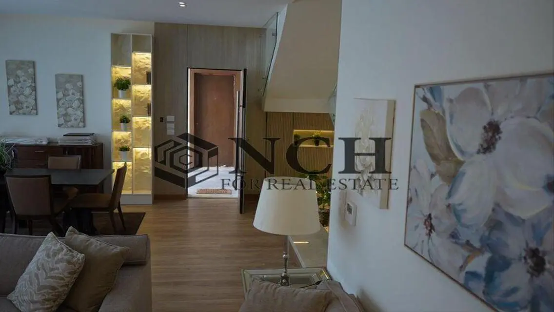 ELEGANT PENTHOUSE 266M WITH PRIVATE POOL FOR RENT