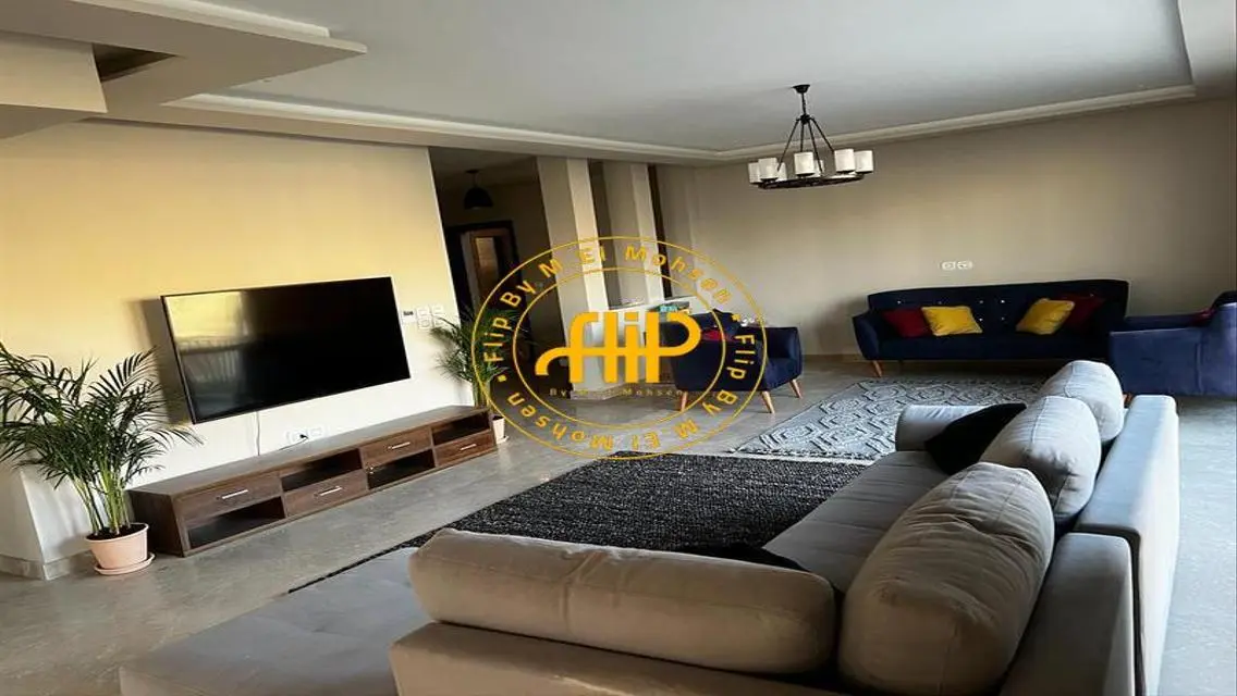 Upper Duplex For Rent In Westown 270M