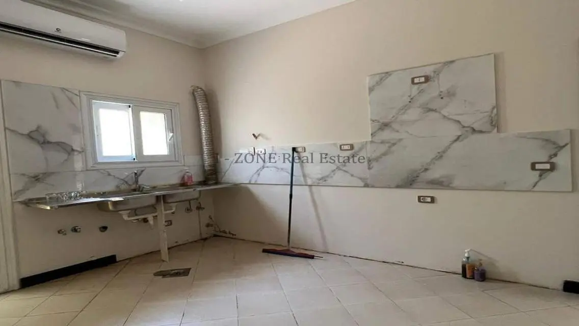 Villa Model T for rent in Madinaty - Prime locatio