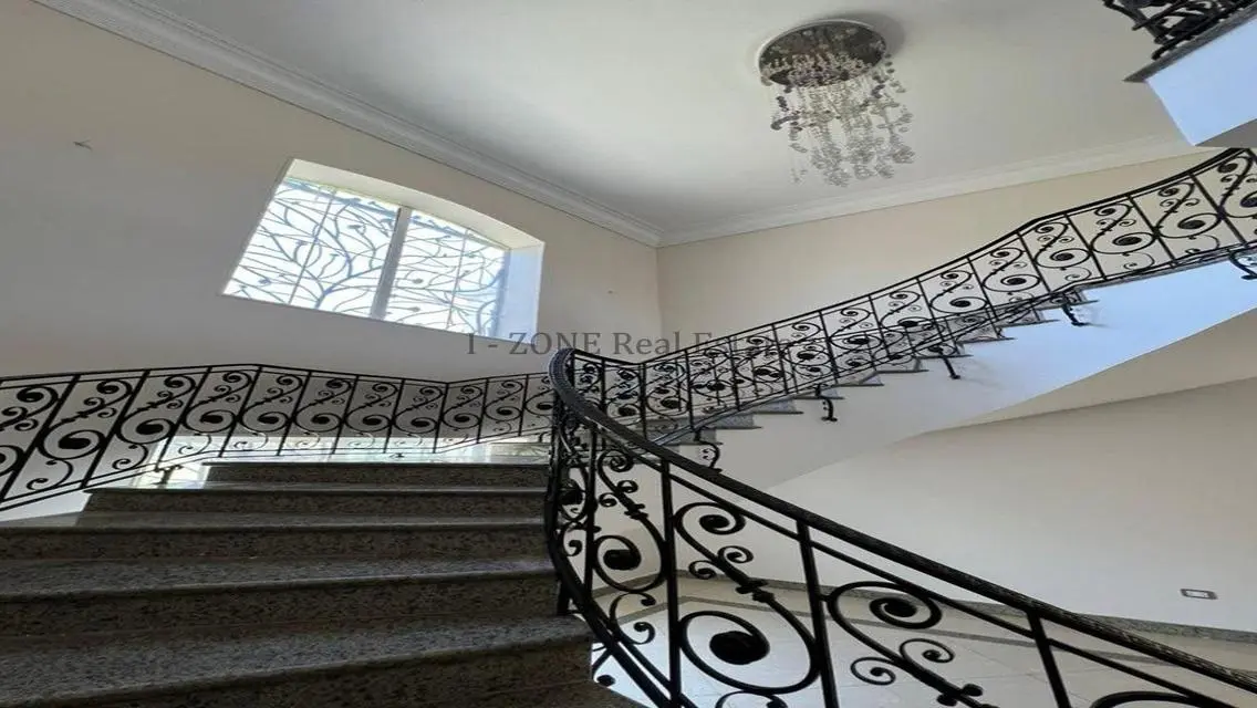 Villa Model T for rent in Madinaty - Prime locatio