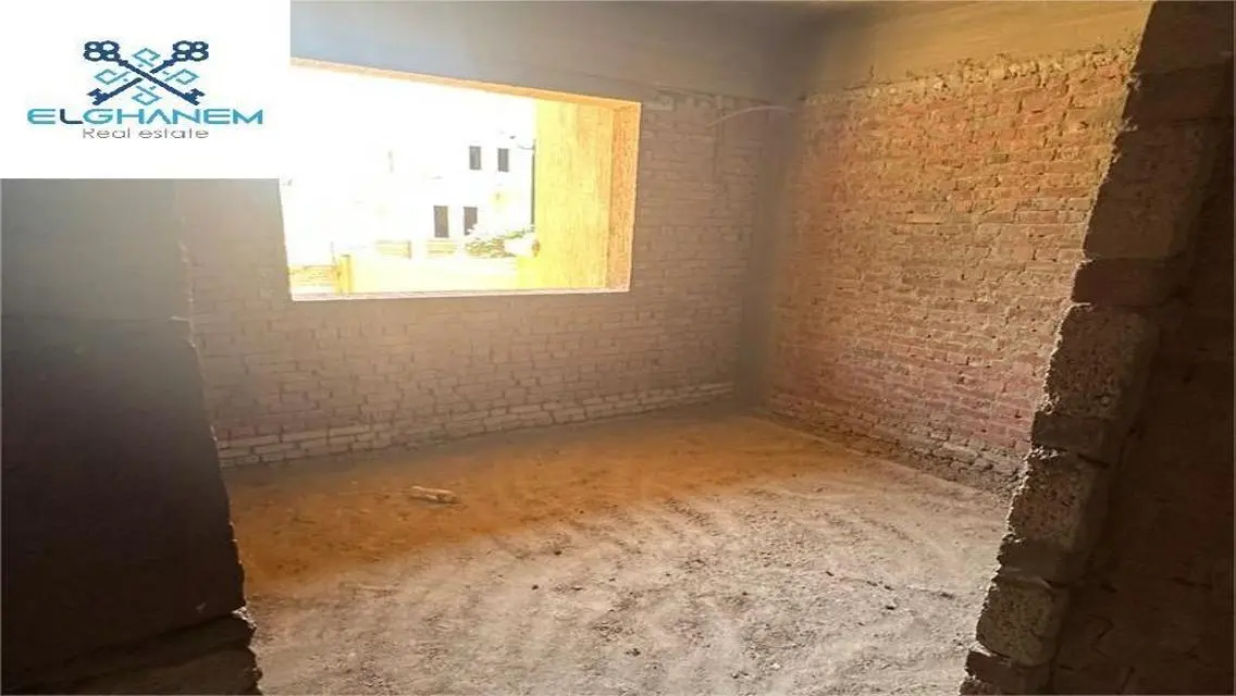 Townhouse for sale Ready to Move