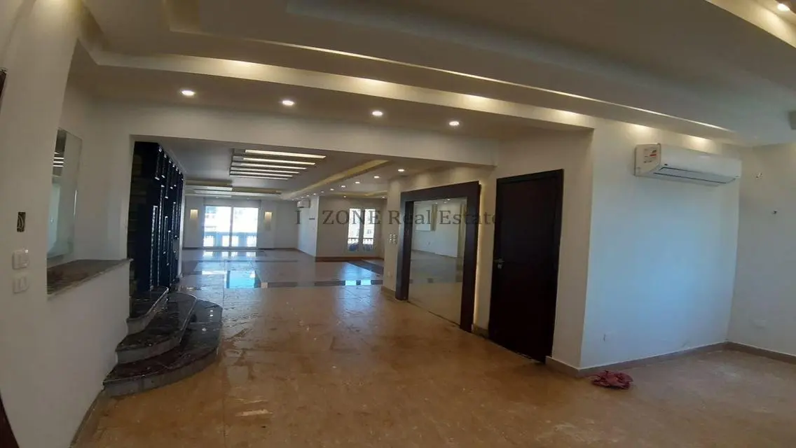 Stunning Apartment in ZONE at Great Price