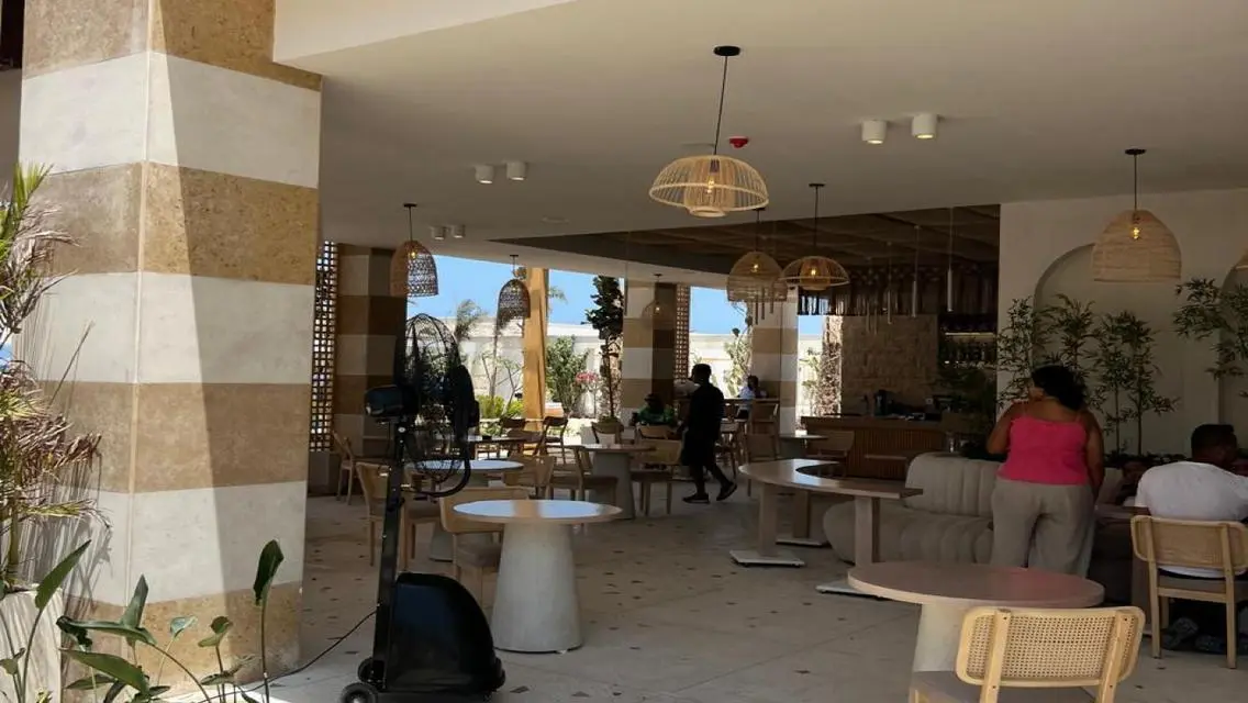 Luxury Apartment for Rent with Spacious Balcony