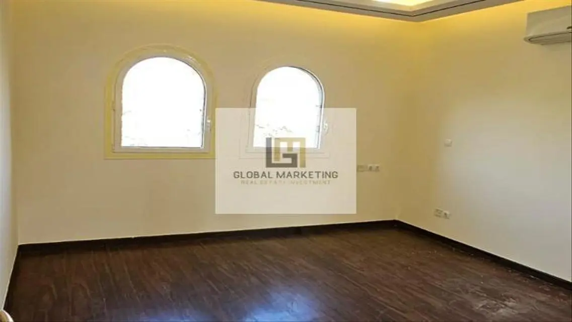 Luxury Apartment 320 sqm with Private Garden