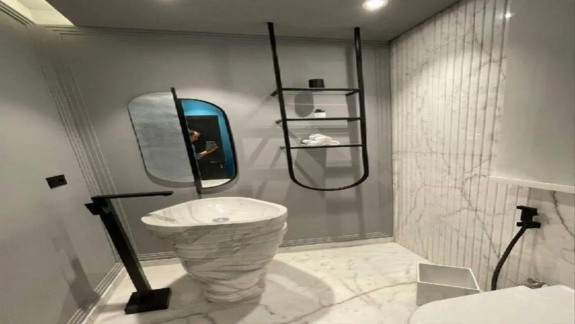 Luxurious Apartment with Spacious Area and Stunning Views