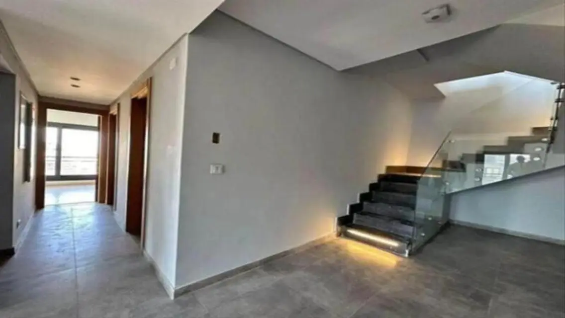 Luxurious Apartment with Spacious Area and Stunning Views